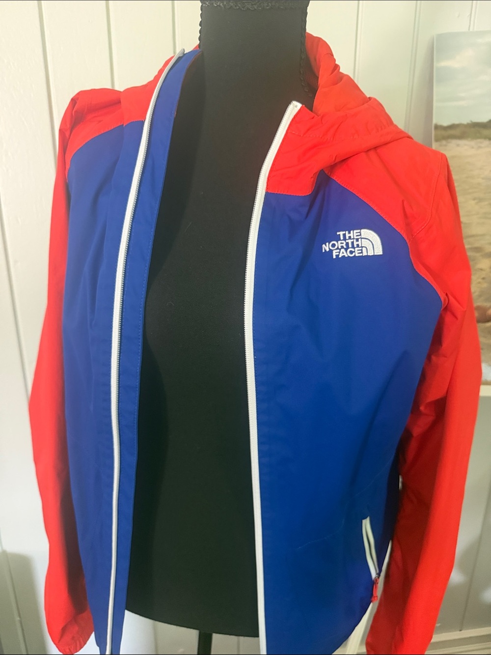 The North Face Women’s 🍊 and Blue Hooded Shell Jacket FL Gators! 🐊🏈